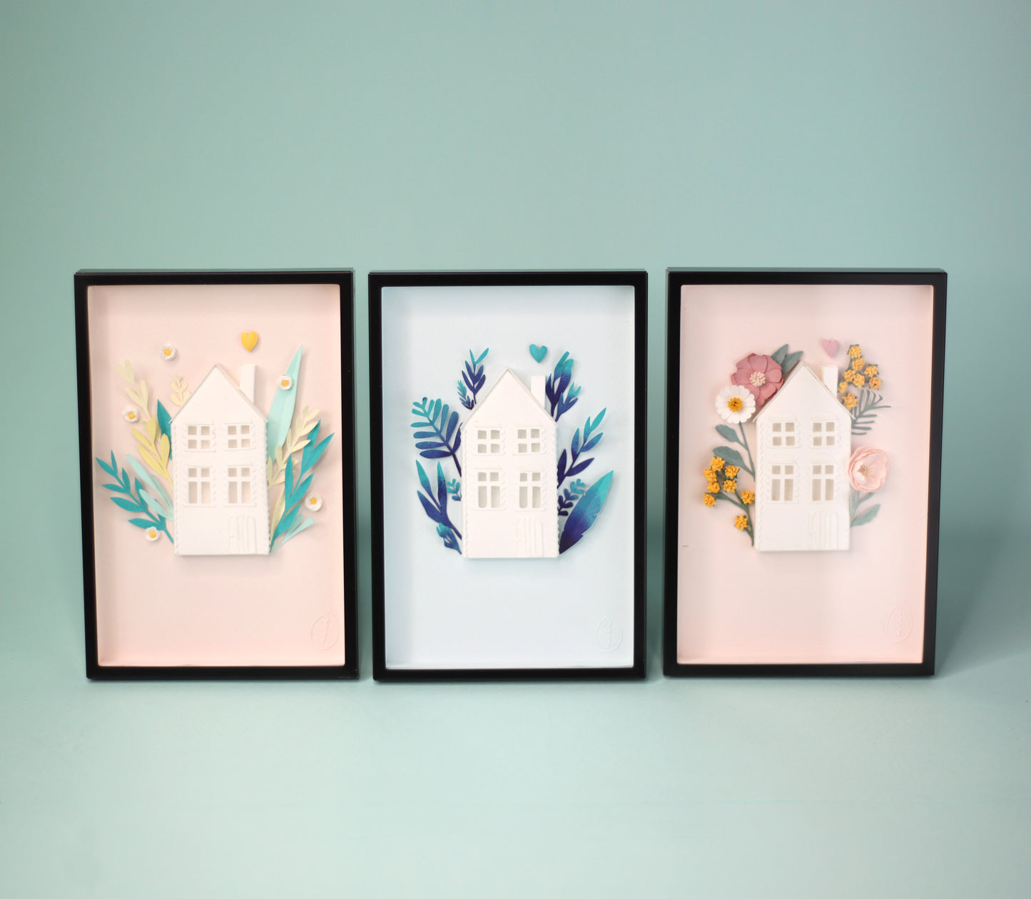 Cadre LE COTTAGE EN FLEUR