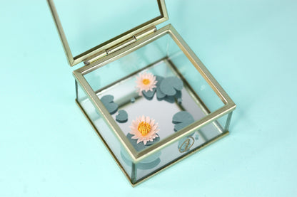 Boite en verre L'ETANG AUX NENUPHARS